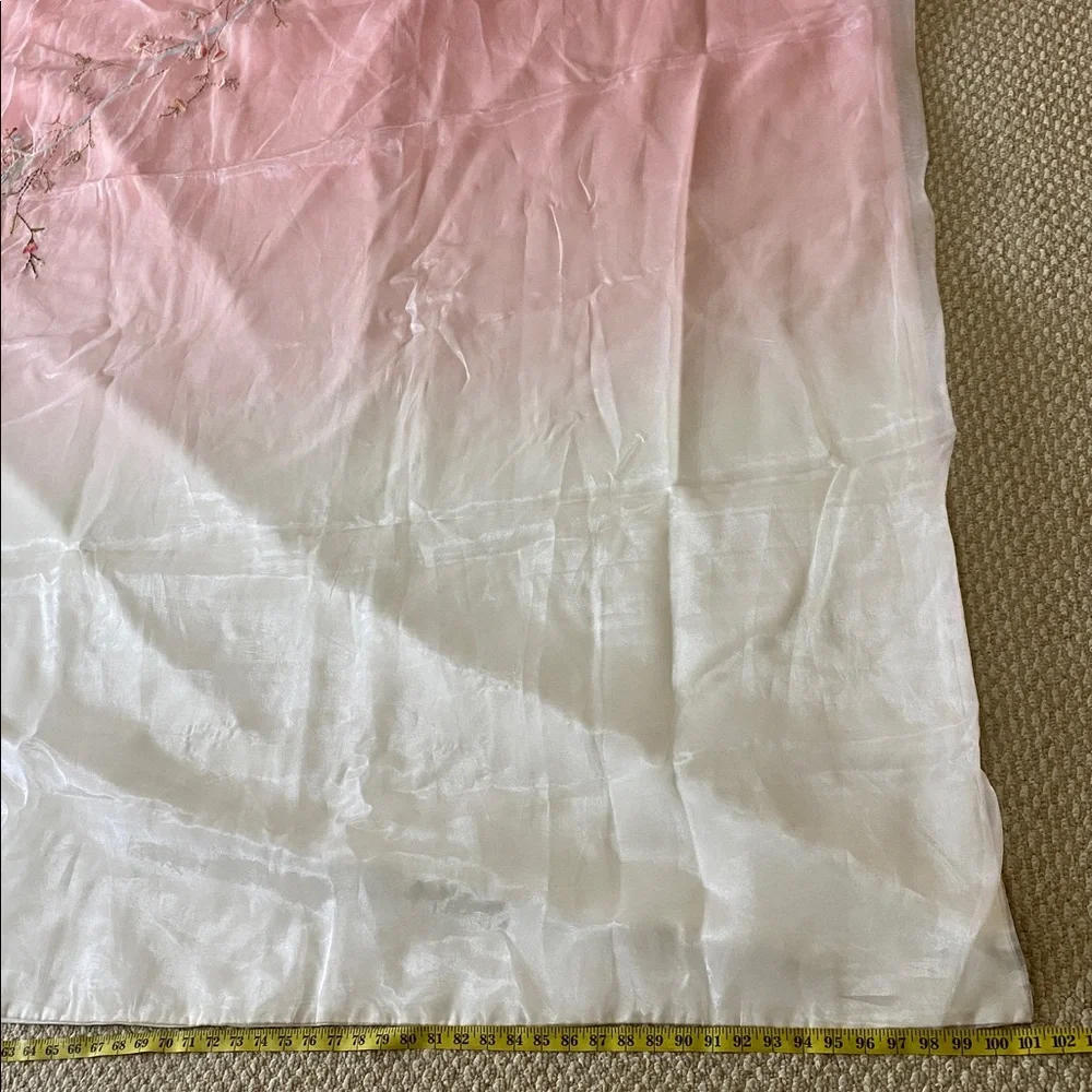 VTG King Embroidered Duvet with Mesh Overlay house beautiful‎